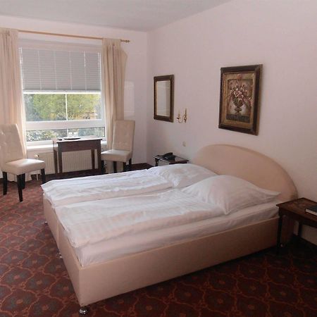 Hotel Hesse Schenefeld  Ngoại thất bức ảnh